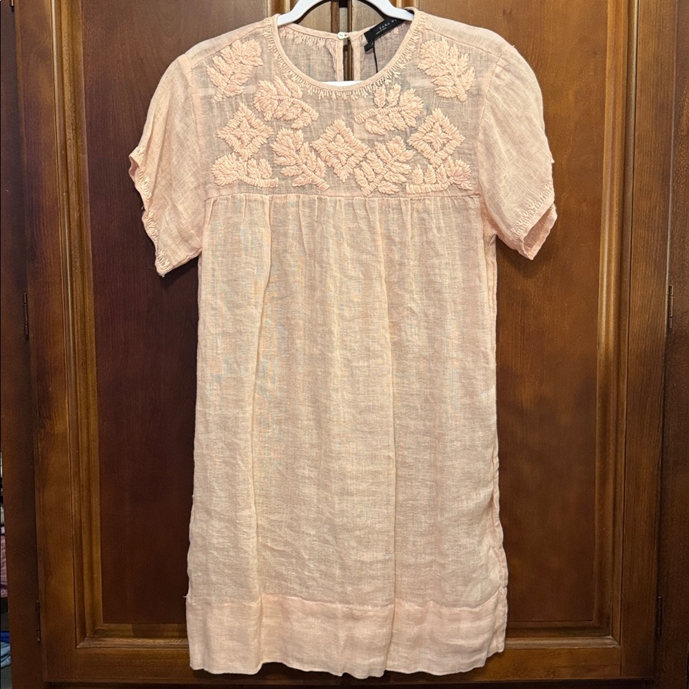 Zara NWT Woman Embroidered Yoke Dress 100% Linen in Sheer Pink Blush size XS. - Picture 1 of 6